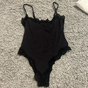 Woman’s lace bodysuit!!